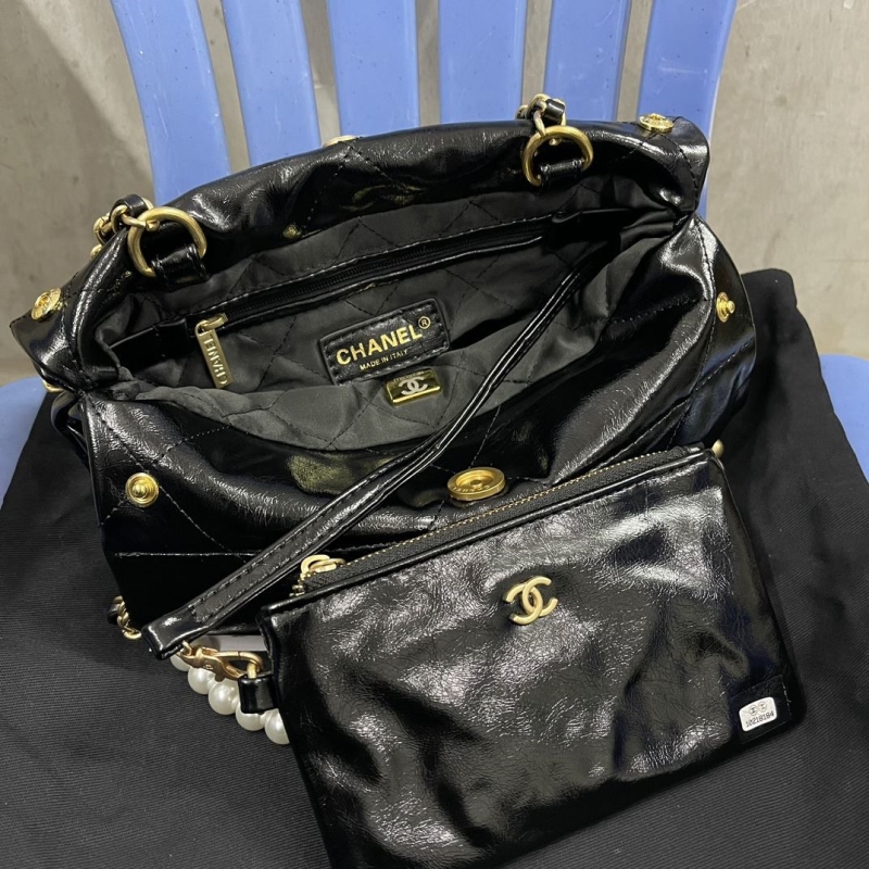 Chanel Hobo 22 Bags